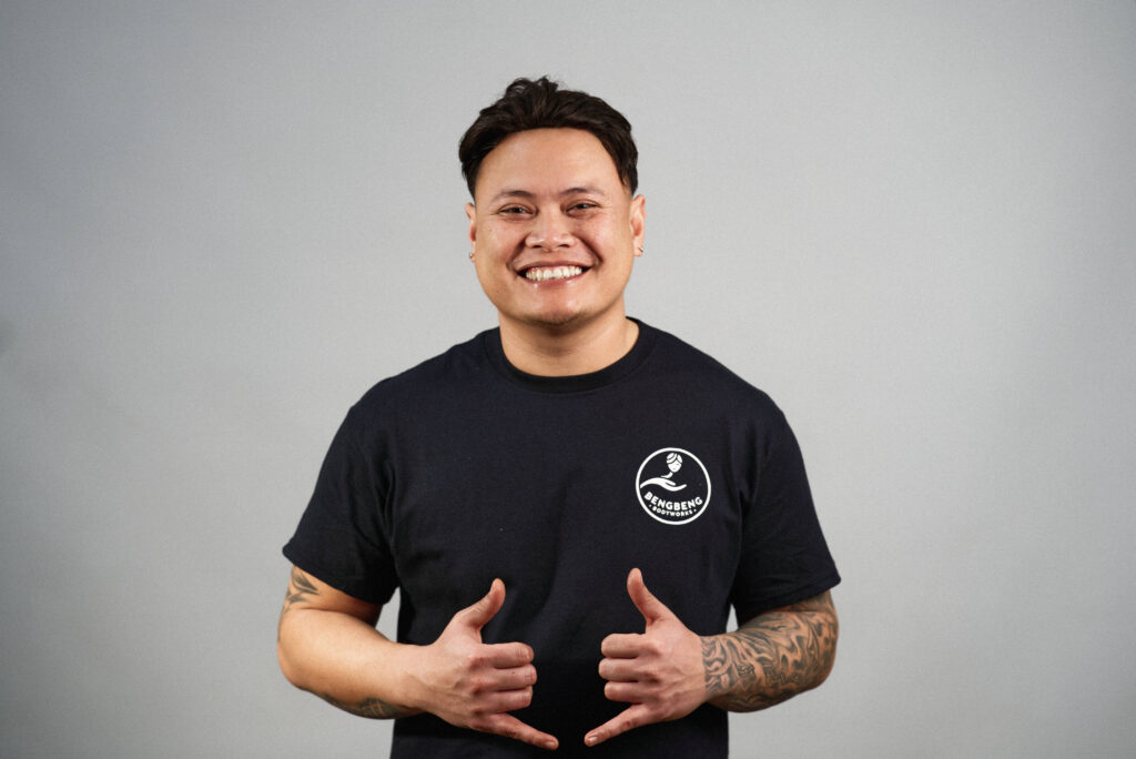 Will, the massage therapist. Home-visit deep tissue, sports, and reset massage by a professional therapist in the Netherlands.